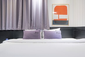 No.25 Signature Hotel Daechung