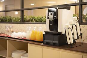 No.25 Signature Hotel Daechung