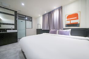 No.25 Signature Hotel Daechung