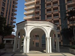 Venice Mall Area McKinley Hill Taguig BGC