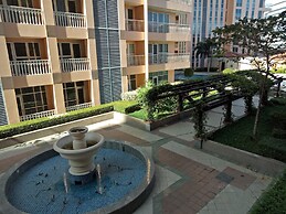 Venice Mall Area McKinley Hill Taguig BGC