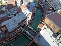 Venice Mall Area McKinley Hill Taguig BGC