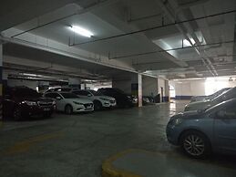 Venice Mall Area McKinley Hill Taguig BGC