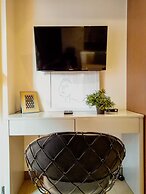 Venice Mall Area McKinley Hill Taguig BGC