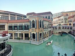 Venice Mall Area McKinley Hill Taguig BGC