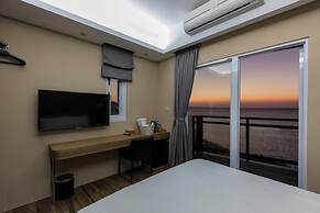 Jia Xiang Lin Guan Hai Homestay 2