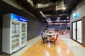 Sleep Z Hostel by Icon Park