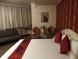 Guan Lun Hotel