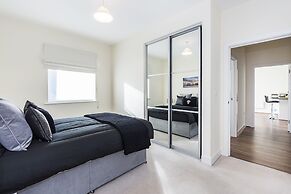 Heron House Apartments