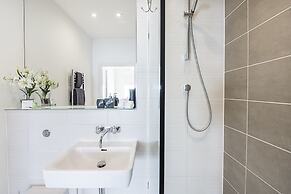 Heron House Apartments