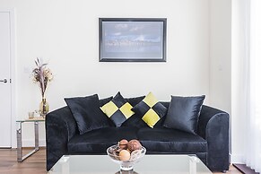 Heron House Apartments