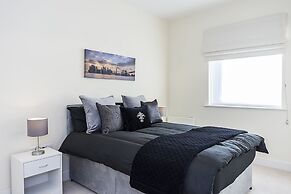 Heron House Apartments