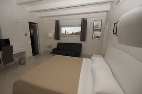 Suites and Apartment