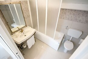 Suites and Apartment