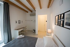 Suites and Apartment