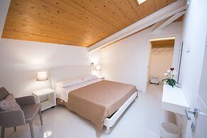 Suites and Apartment