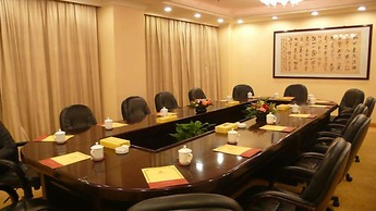 Yiyang Huatian Hotel