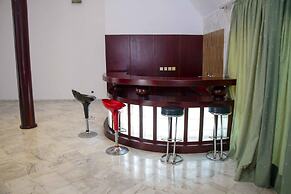 Residence White River 1