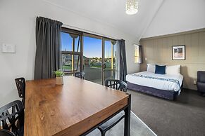 Cameron Road  Motel