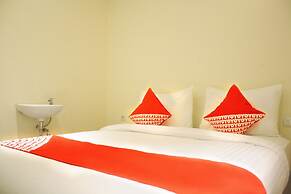 OYO 148 Cempaka Place Homestay