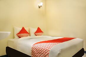 OYO 148 Cempaka Place Homestay