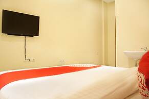 OYO 148 Cempaka Place Homestay