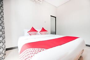 OYO 148 Cempaka Place Homestay