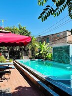 Funny Monkeys Homestay