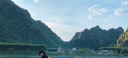 Funny Monkeys Homestay