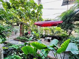 Funny Monkeys Homestay