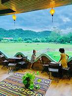 Funny Monkeys Homestay