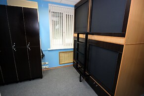 Homebox Capsule Hotel