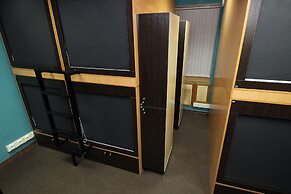 Homebox Capsule Hotel