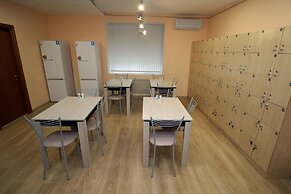 Homebox Capsule Hotel