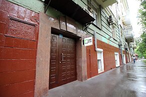 Homebox Capsule Hotel