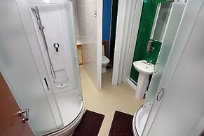 Homebox Capsule Hotel