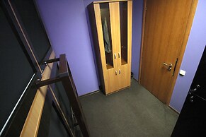 Homebox Capsule Hotel