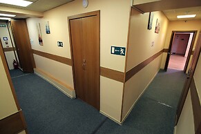 Homebox Capsule Hotel