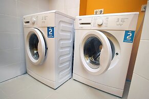 Homebox Capsule Hotel