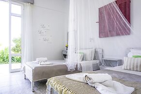 Cubaneros Holiday Inn