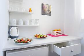 Cubaneros Holiday Inn