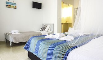 Cubaneros Holiday Inn