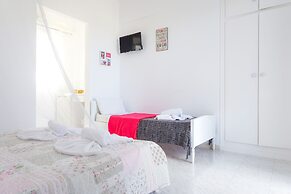 Cubaneros Holiday Inn