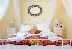 Cubaneros Holiday Inn