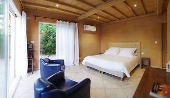 Les Carriers Maison D'hôtes