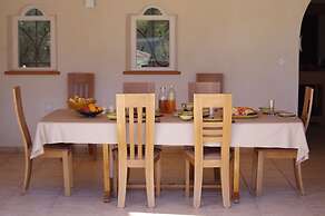 Les Carriers Maison D'hôtes