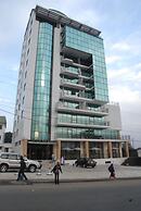 Churchill Hotel