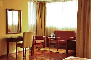 Churchill Hotel