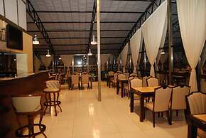 Churchill Hotel