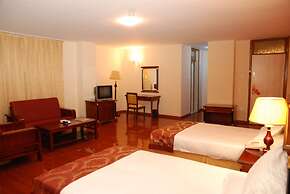 Churchill Hotel